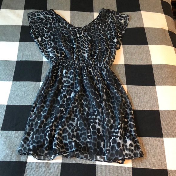 Express Dresses & Skirts - Express dress/shirt